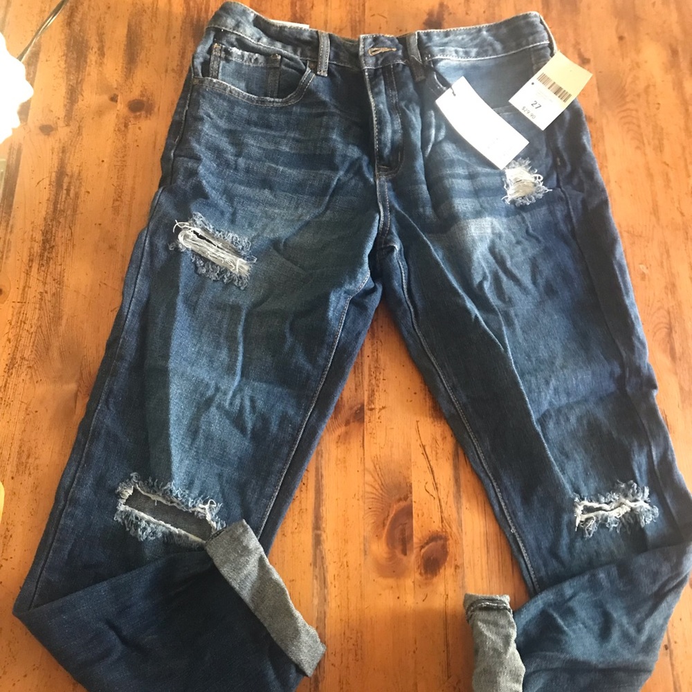 Forever 21 dark denim boyfriend fit jeans size 27